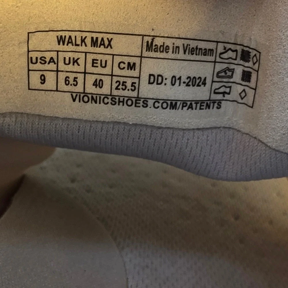 Vionic Women's White‎ Walk Max Sneakers Walking Shoes Orthopedic Sz 9 WU 40 NEW